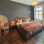 Apartment Feel Good Apartment: Design Getaway In Mountains
