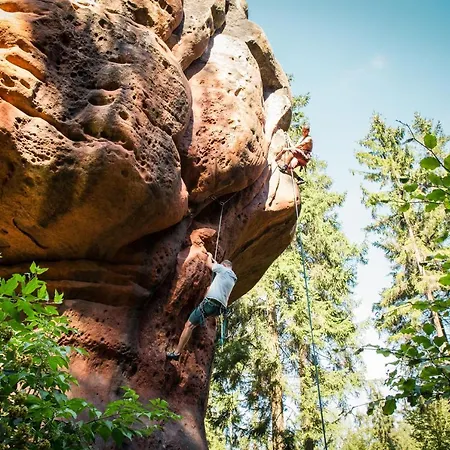 Feel Good - Zentrale 65qm Design Im Zittauer Gebirge - Bahnhofsnah In Ruhiger Lage 아파트